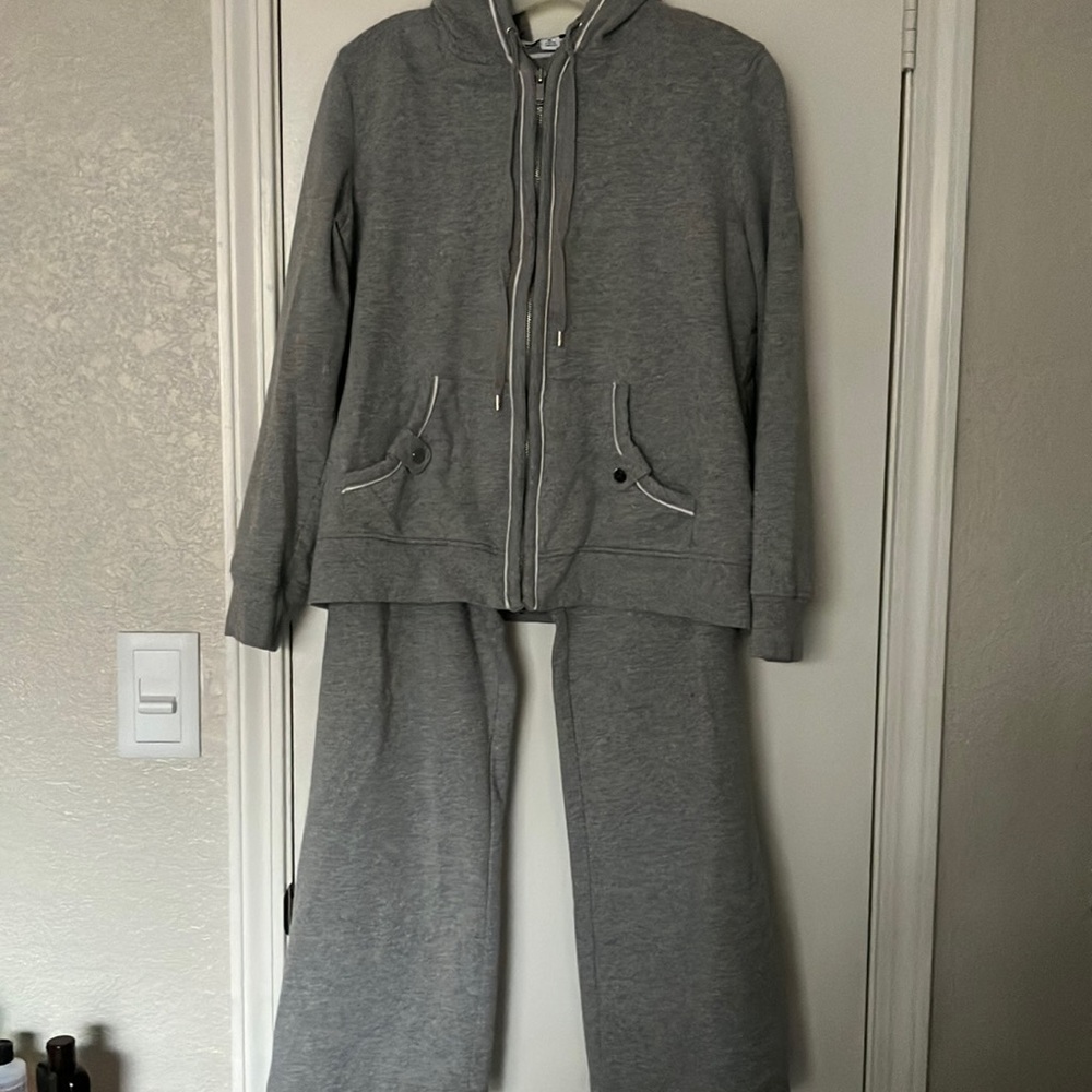 Anne Klein Sport Gray, White and Silver Trim Jogging Suit.